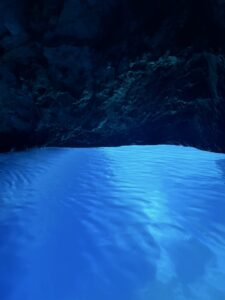 青の洞窟