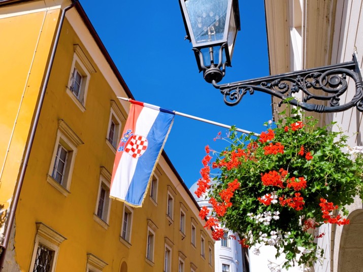 クロアチアの言語は？英語事情や覚えておくと便利なクロアチア語のフレーズ